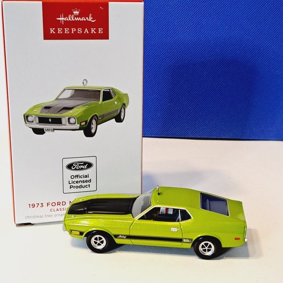 Hallmark 2023 Classic American Cars #33 1973 FORD MUSTANG MACH 1 Ornament - Picture 1 of 9